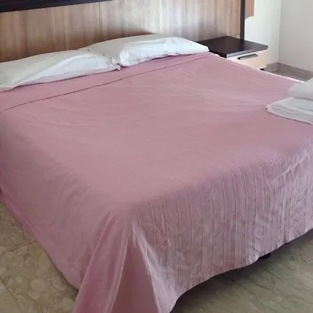 Villamelchiorre 1 * ميلان