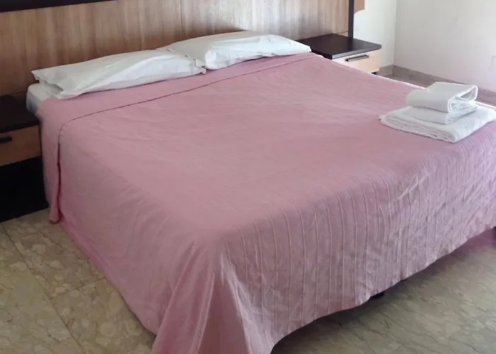 Villamelchiorre 1 * ميلان